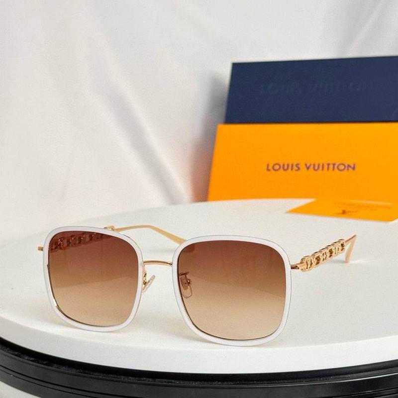 LV Sunglasses 159